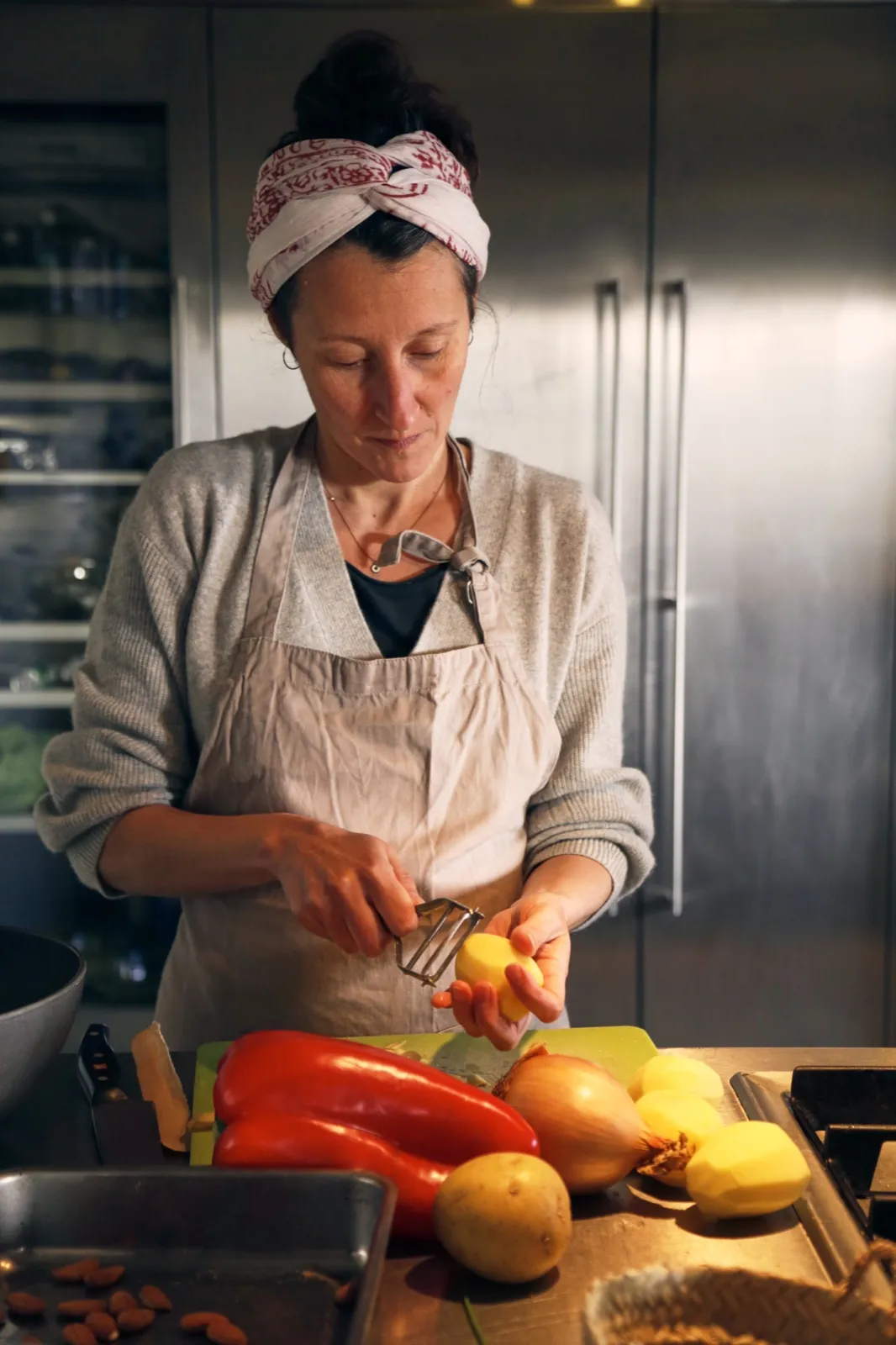 Cecília Gené cocinando